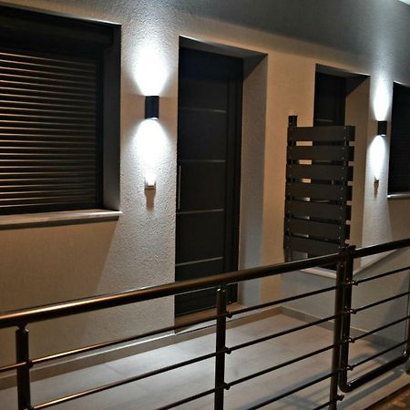 Savvas & Katerinas Appartments Neos Marmaras Buitenkant foto