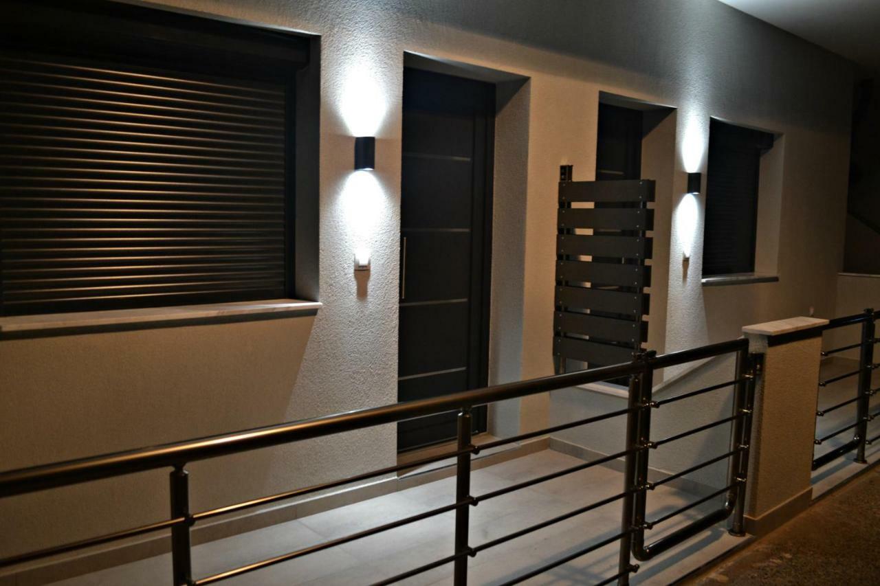 Savvas & Katerinas Appartments Neos Marmaras Buitenkant foto