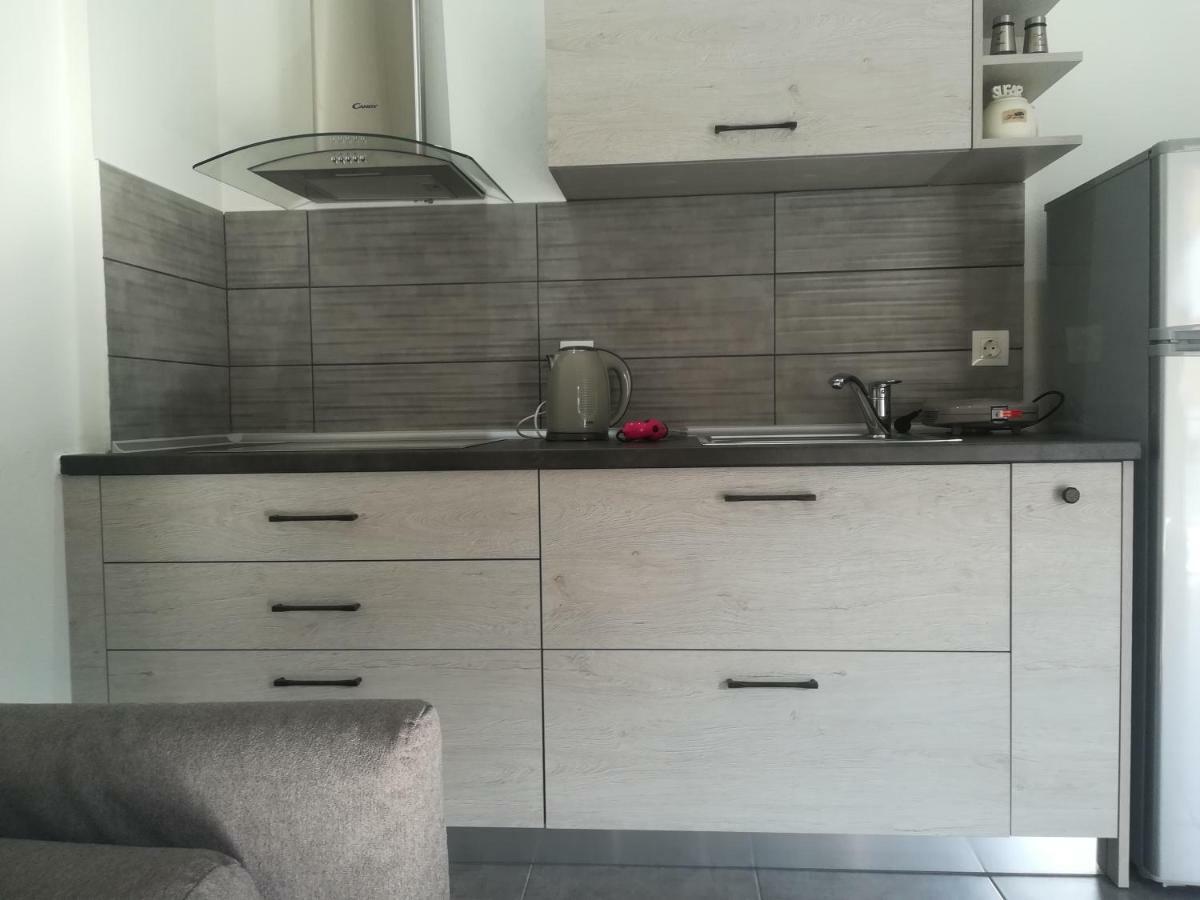Savvas & Katerinas Appartments Neos Marmaras Buitenkant foto